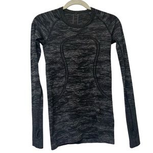 Lululemon Swiftly Tech Long Sleeve Crew - Size 4